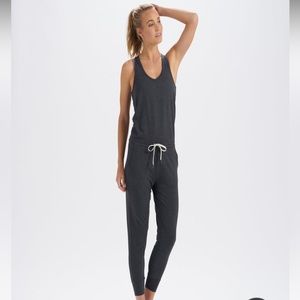 Vuori Lux Jumpsuit (charcoal heather), XS